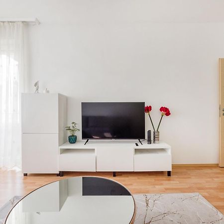בודפשט Modern Two-Bedroom Apartment With Free Parking מראה חיצוני תמונה