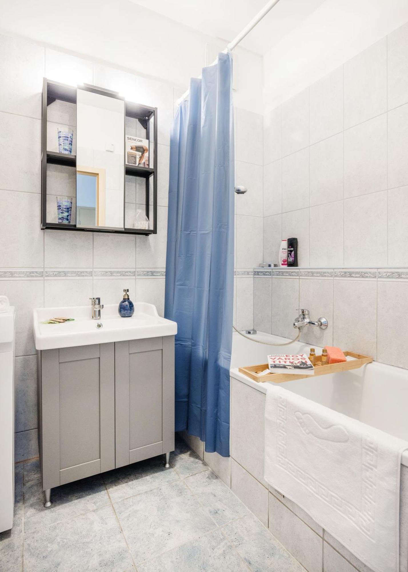 בודפשט Modern Two-Bedroom Apartment With Free Parking מראה חיצוני תמונה
