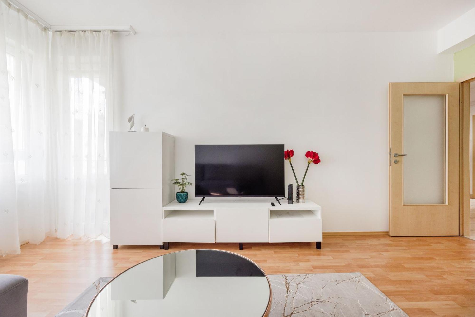 בודפשט Modern Two-Bedroom Apartment With Free Parking מראה חיצוני תמונה