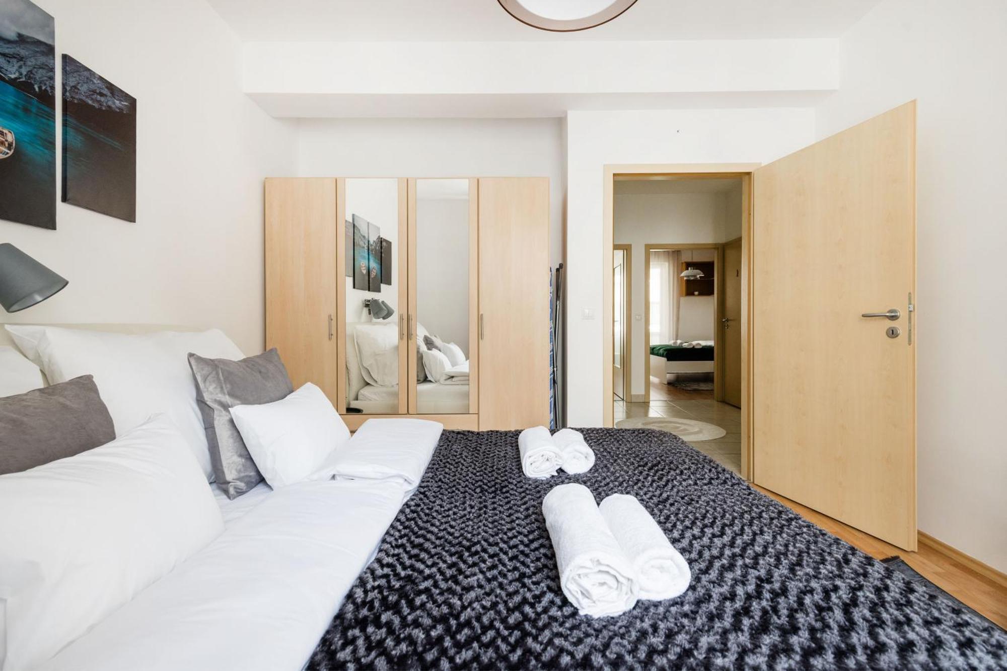בודפשט Modern Two-Bedroom Apartment With Free Parking מראה חיצוני תמונה